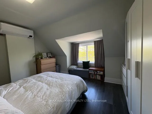 Photo 18 of Unit Upper, 155 Greenwood Avenue, Toronto, Greenwood-Coxwell — HOMEH