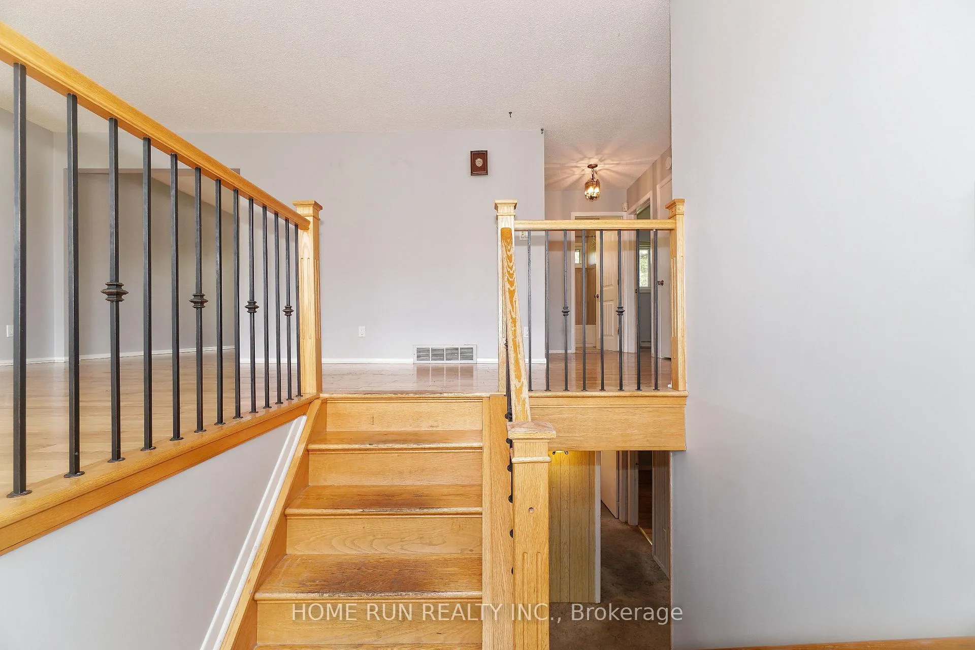 Photo 7 of 979 Blair Road, Ottawa, Cardinal Heights — HOMEH