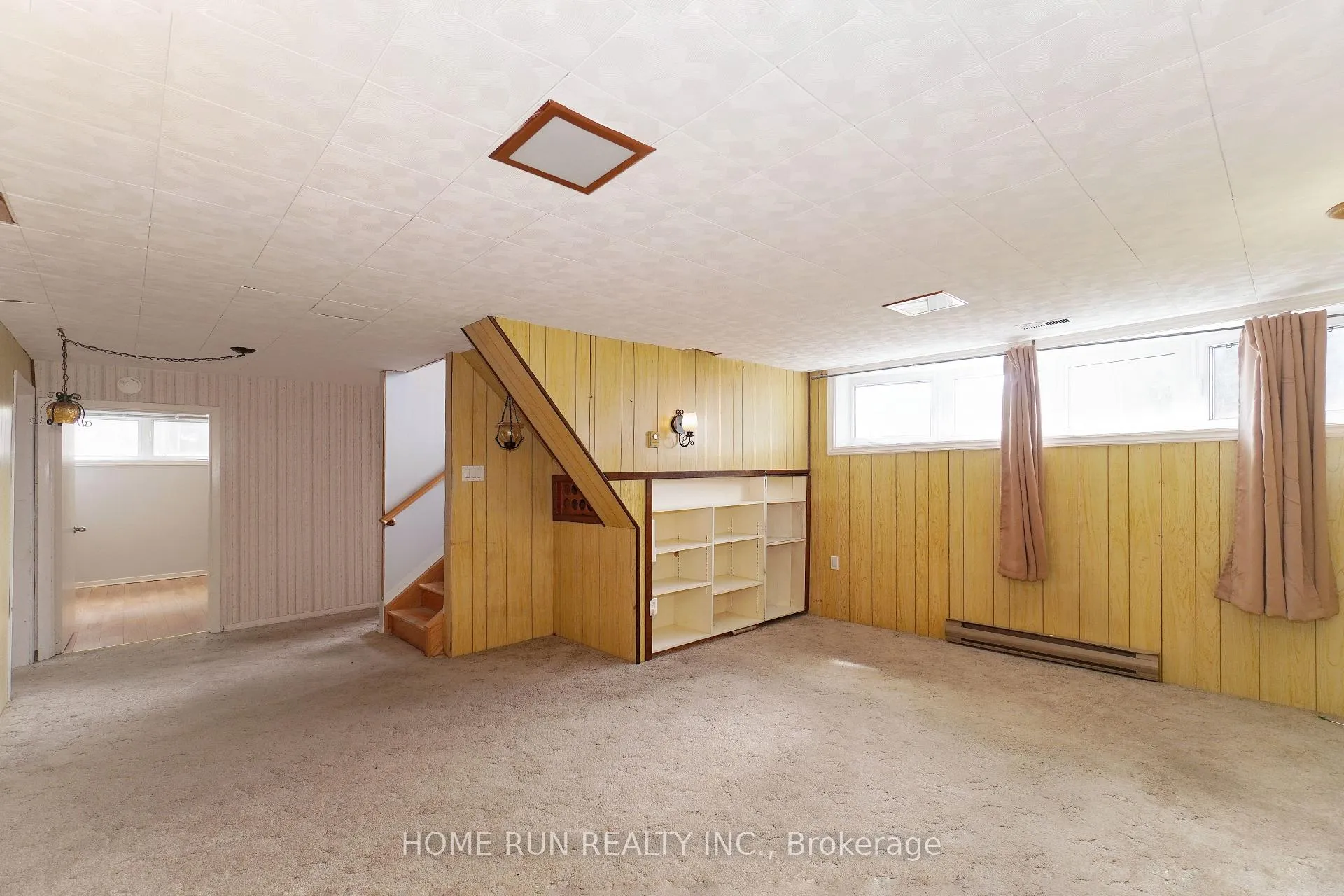Photo 30 of 979 Blair Road, Ottawa, Cardinal Heights — HOMEH