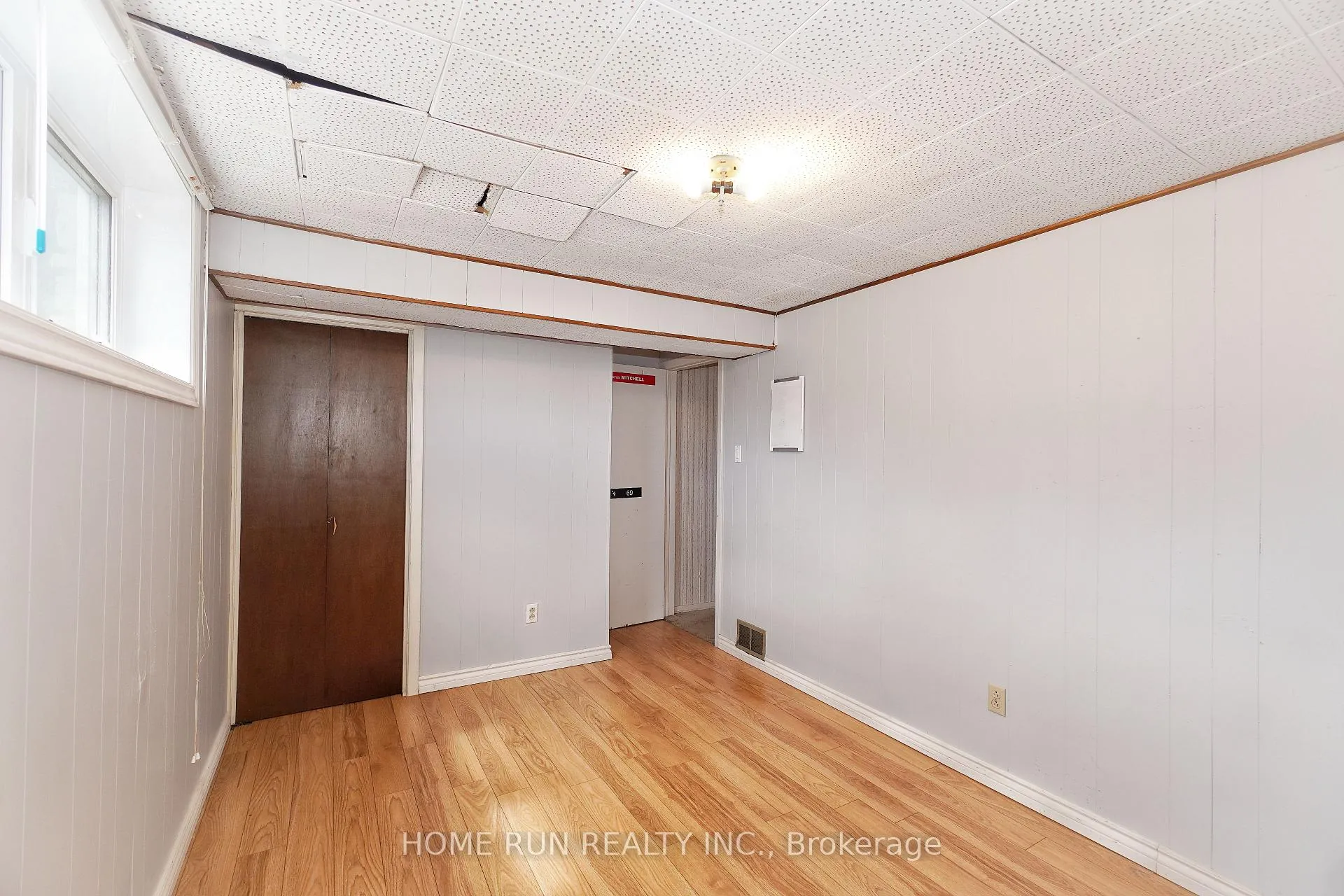 Photo 33 of 979 Blair Road, Ottawa, Cardinal Heights — HOMEH