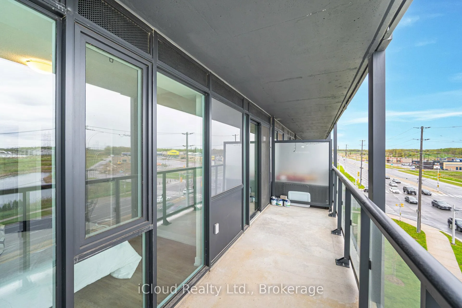 Photo 23 of Unit B509, 3200 Dakota Common, Burlington, Alton — HOMEH