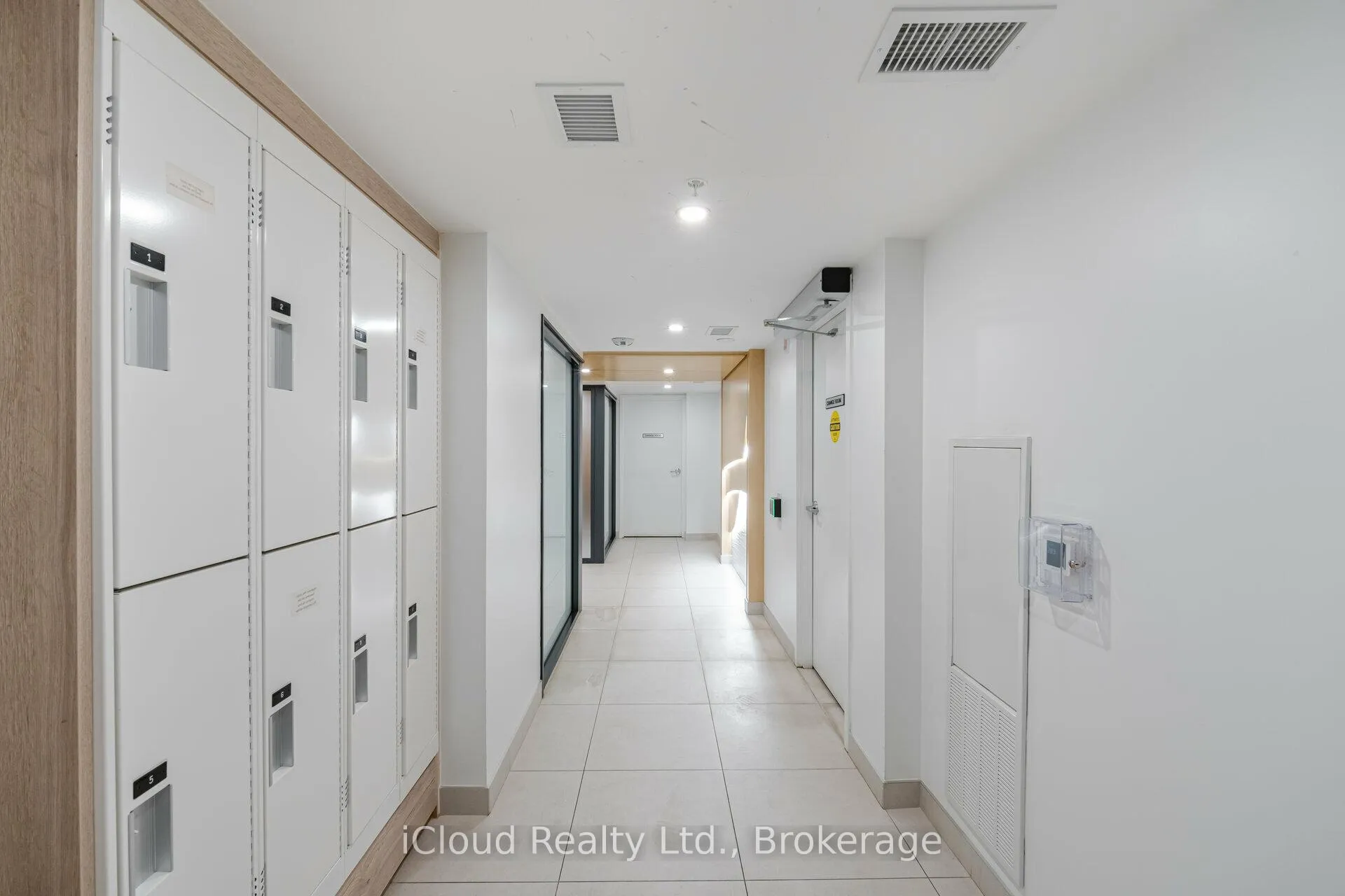 Photo 34 of Unit B509, 3200 Dakota Common, Burlington, Alton — HOMEH