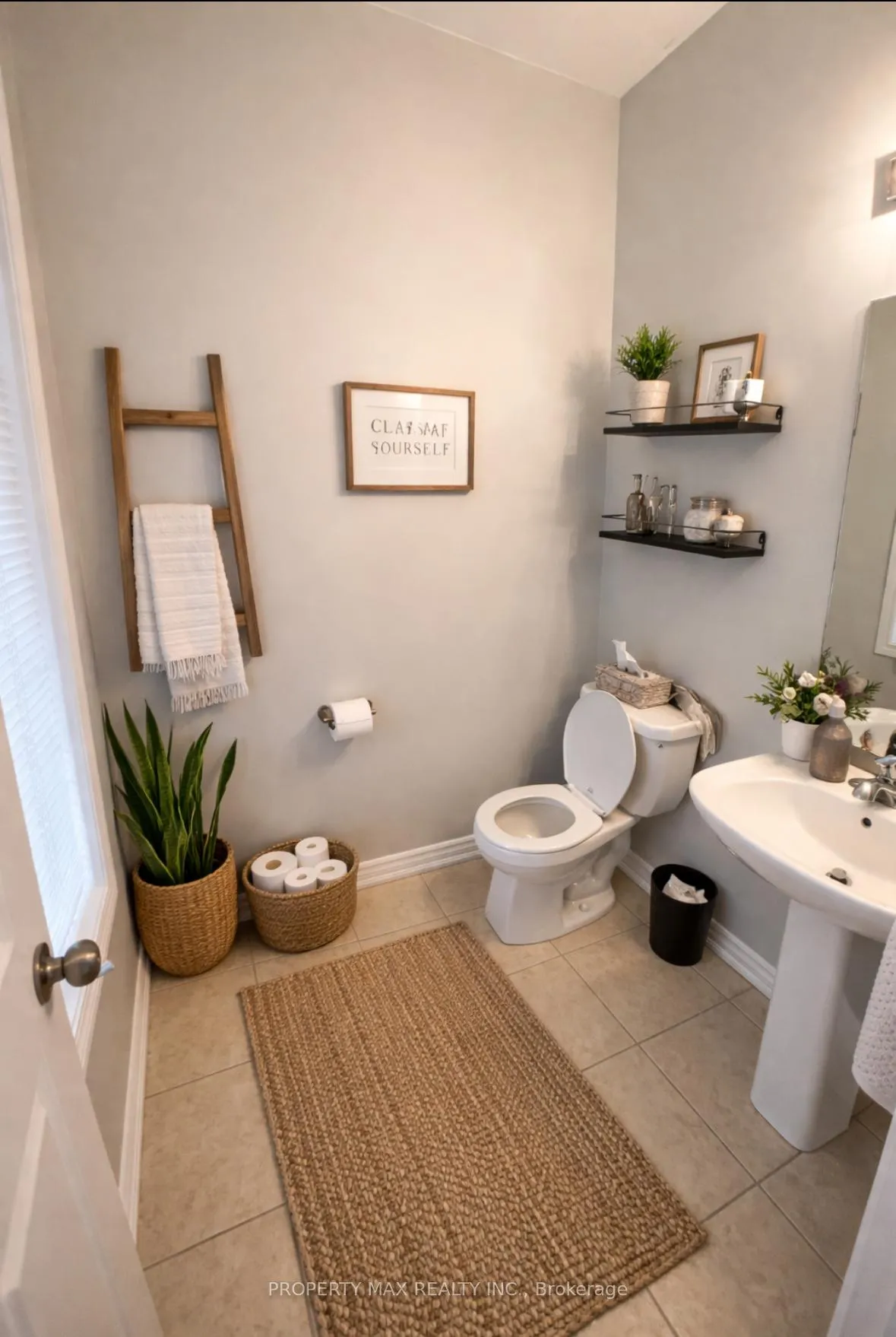 Photo 14 of 80 Diana Drive, Orillia — HOMEH