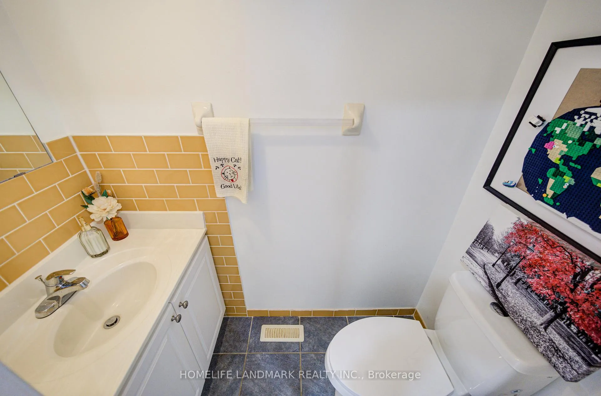 Photo 6 of 44 Duxford Crescent, Markham, Milliken Mills East — HOMEH