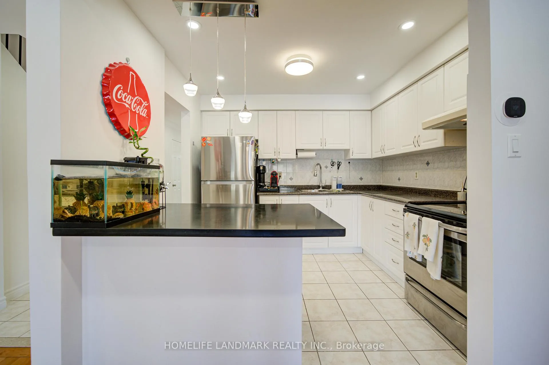 Photo 16 of 44 Duxford Crescent, Markham, Milliken Mills East — HOMEH