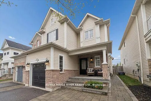 Photo 2 of 9 Dunstable Drive, Whitby, Brooklin — HOMEH