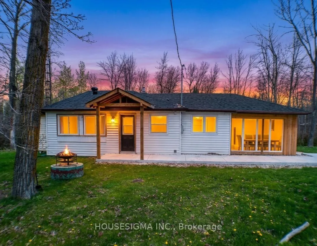 Photo 2 of 8892 Beachwood Road, Wasaga Beach — HOMEH