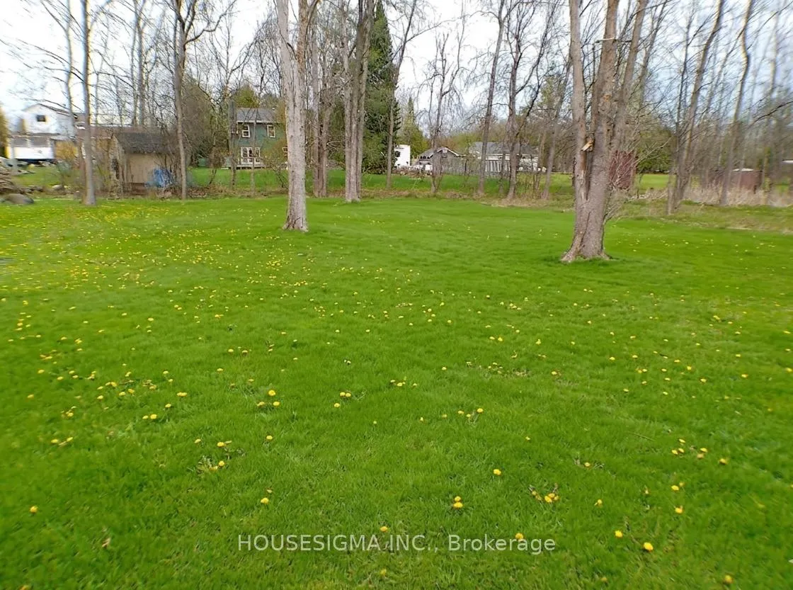 Photo 5 of 8892 Beachwood Road, Wasaga Beach — HOMEH