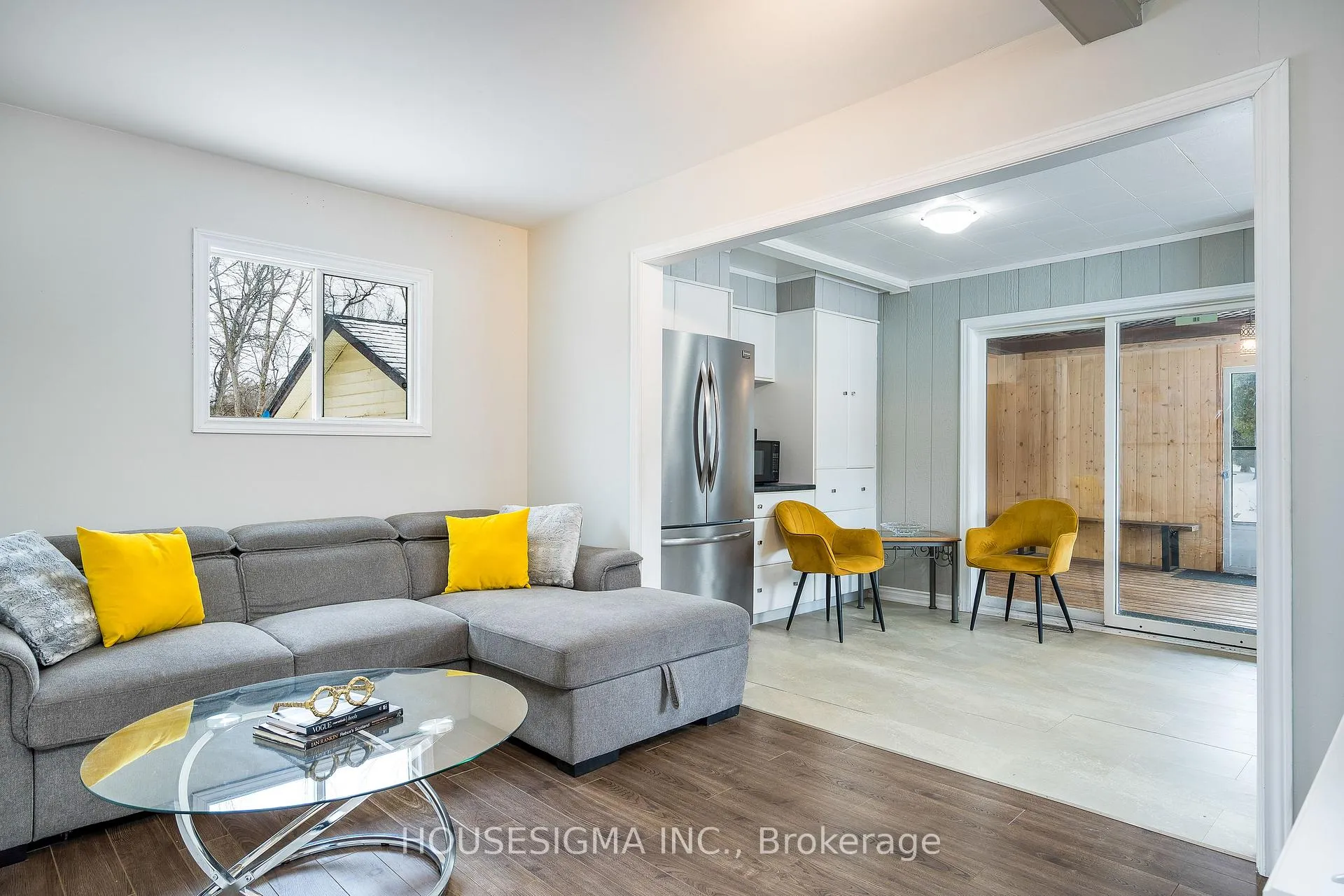 Photo 12 of 8892 Beachwood Road, Wasaga Beach — HOMEH