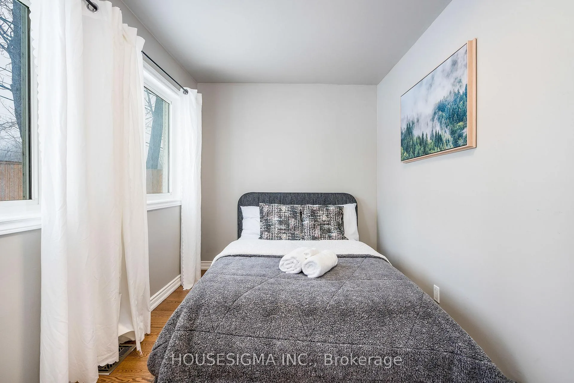 Photo 13 of 8892 Beachwood Road, Wasaga Beach — HOMEH