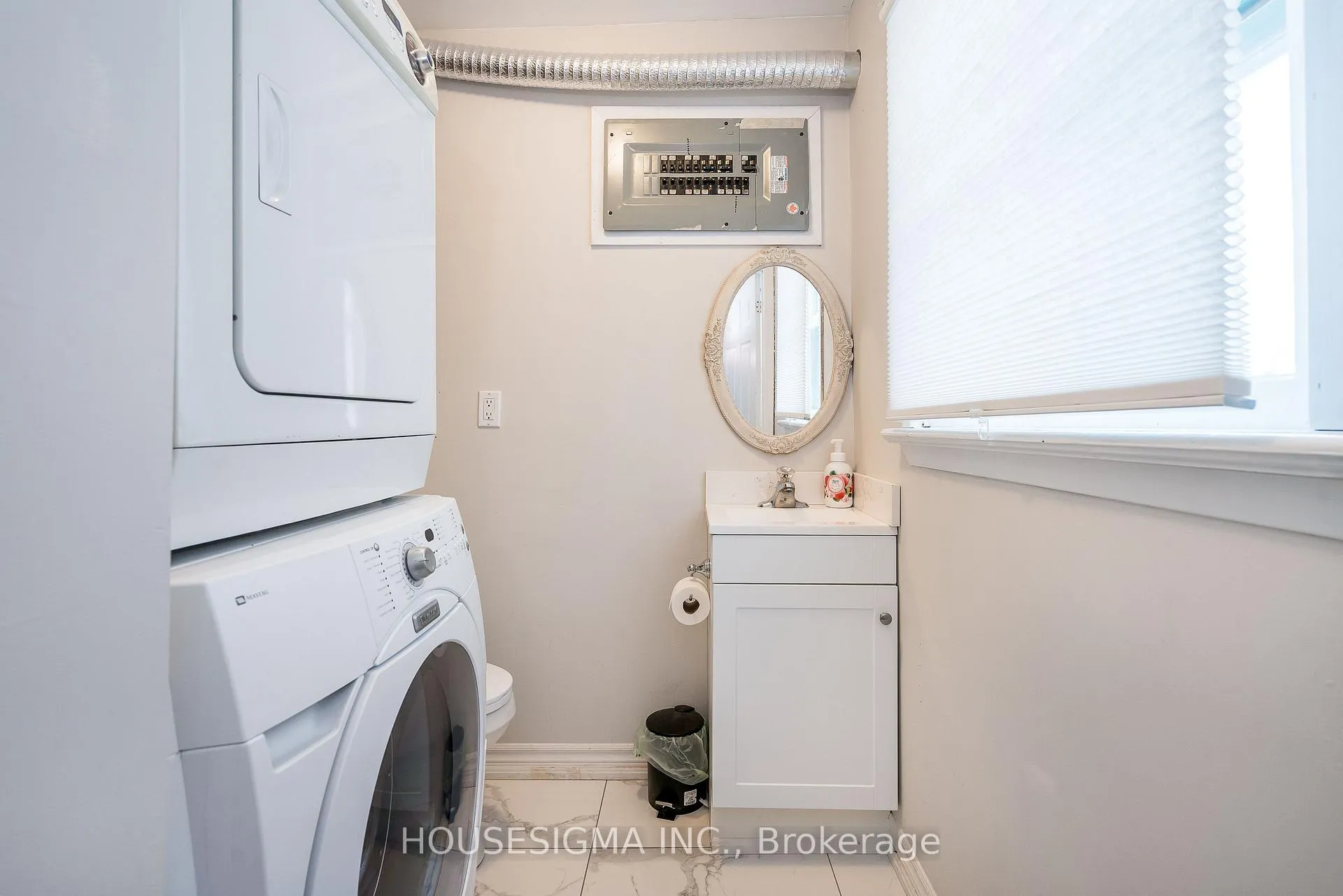 Photo 14 of 8892 Beachwood Road, Wasaga Beach — HOMEH