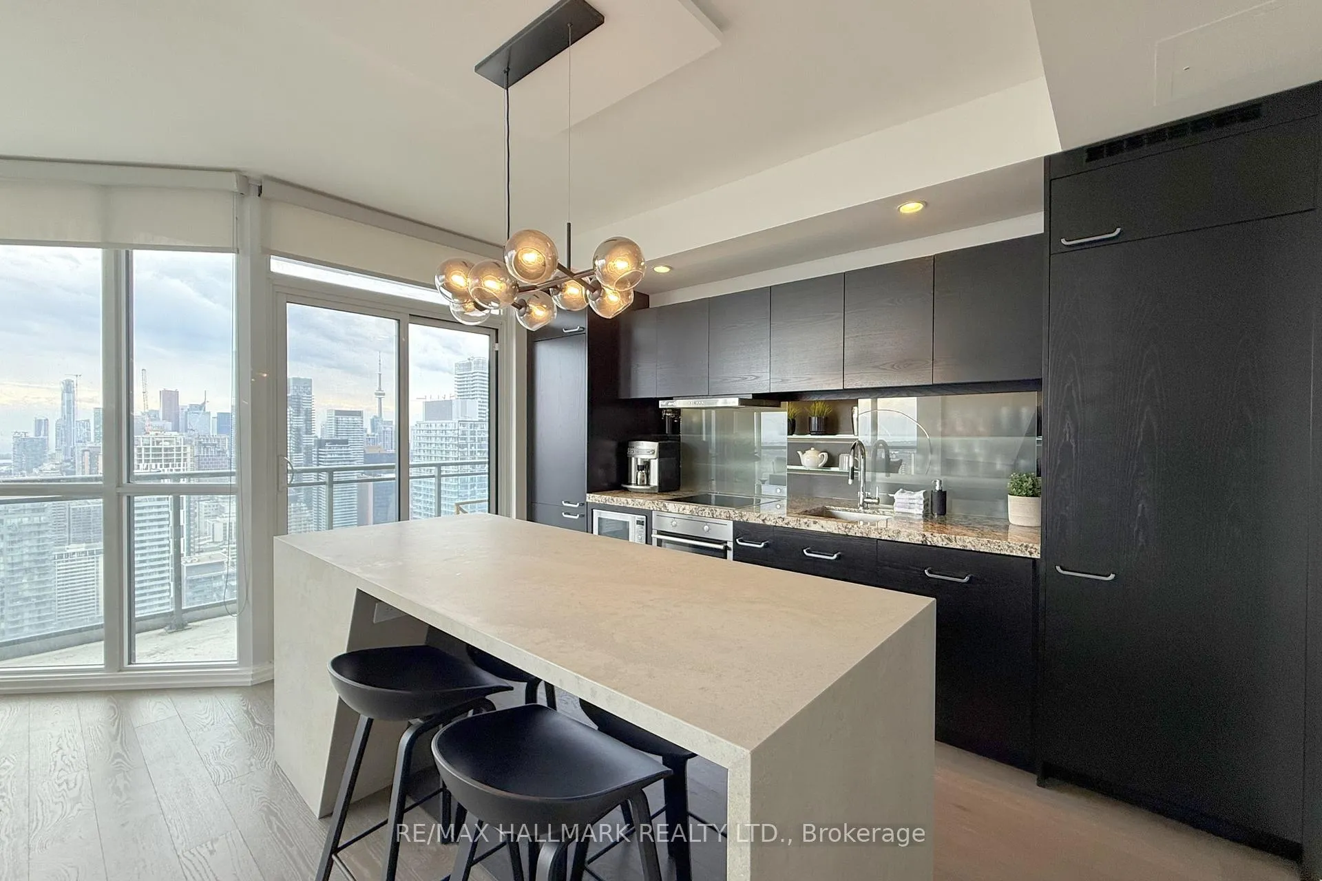 Photo 4 of Unit 4915, 45 Charles Street E, Toronto, Church-Yonge Corridor — HOMEH