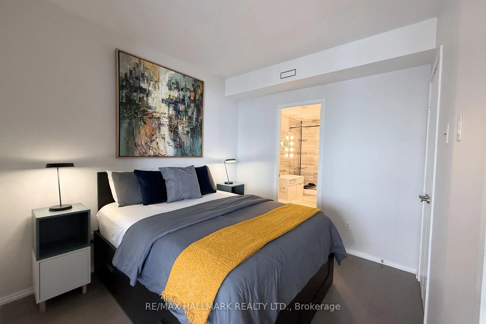 Photo 10 of Unit 4915, 45 Charles Street E, Toronto, Church-Yonge Corridor — HOMEH
