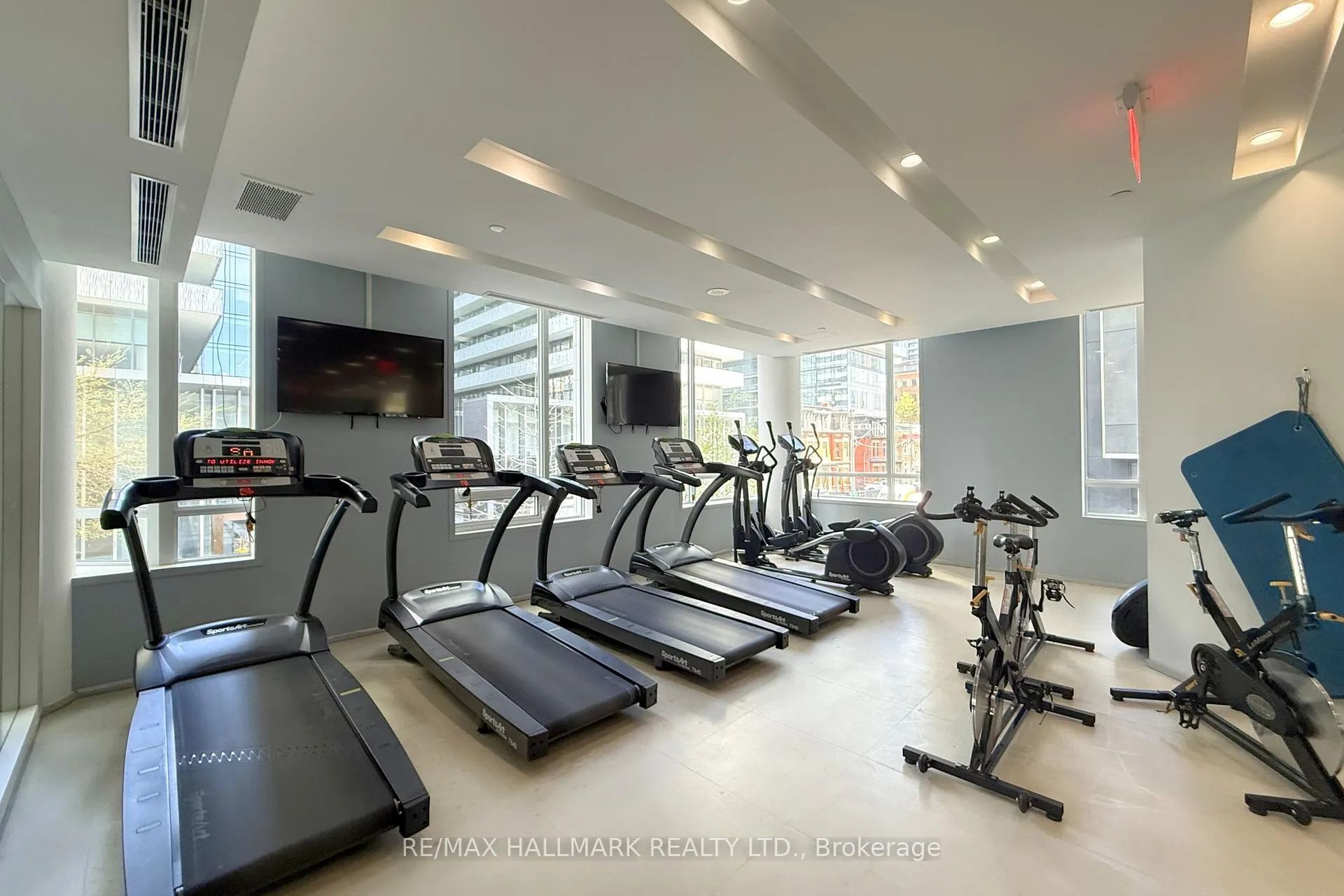 Photo 25 of Unit 4915, 45 Charles Street E, Toronto, Church-Yonge Corridor — HOMEH