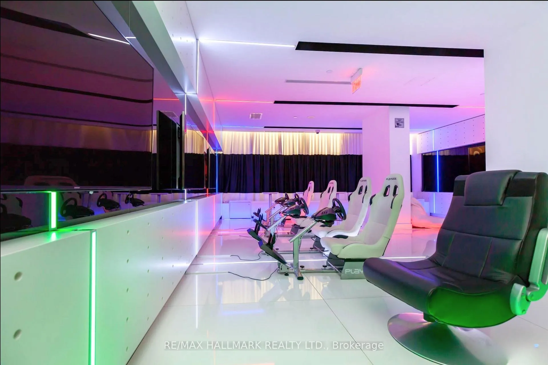 Photo 29 of Unit 4915, 45 Charles Street E, Toronto, Church-Yonge Corridor — HOMEH
