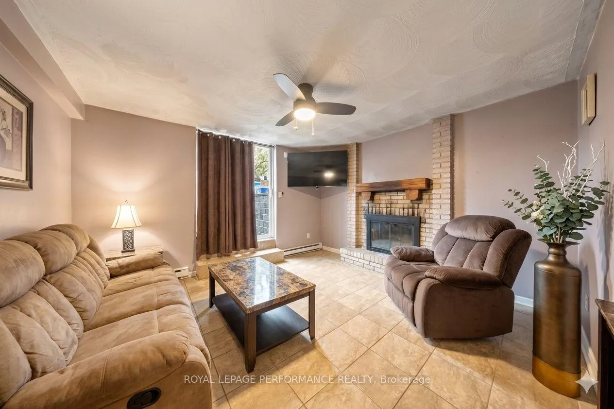 Photo 18 of 1702 Russell Road, Ottawa, Riverview Park — HOMEH