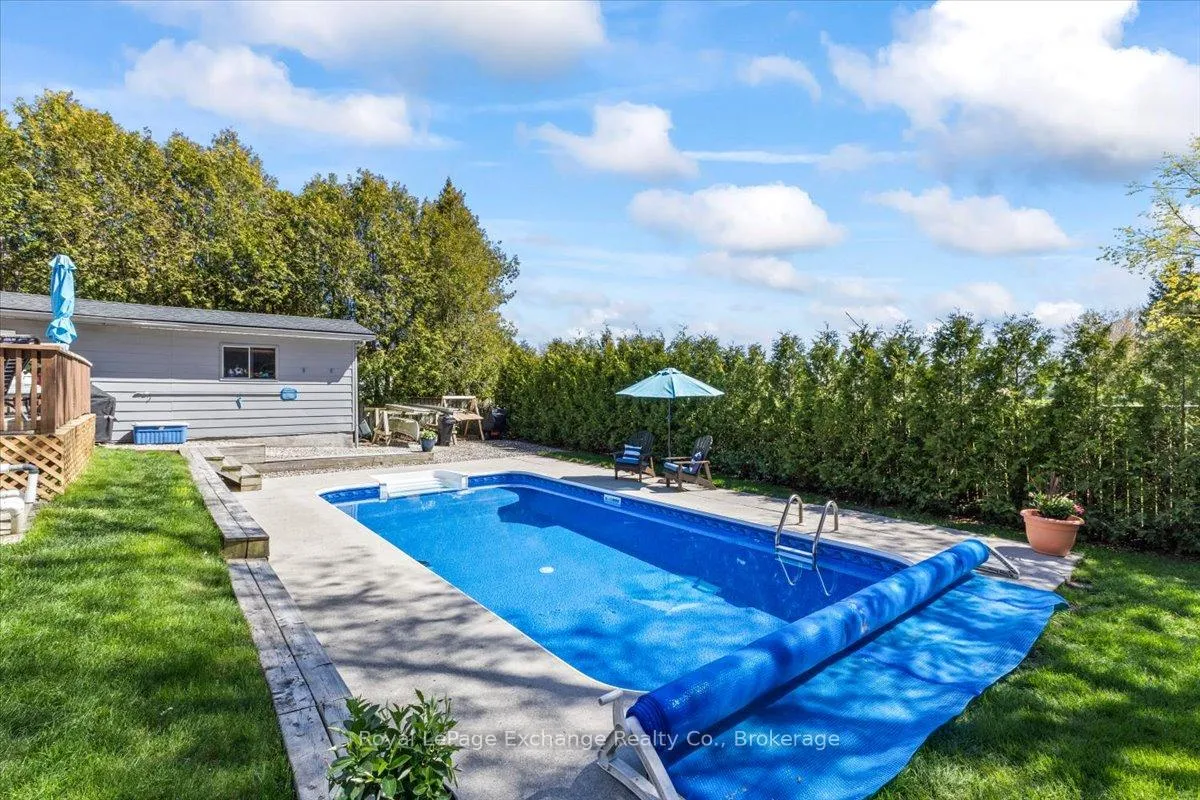 Photo 5 of 27 Inverlyn Crescent S, Kincardine — HOMEH