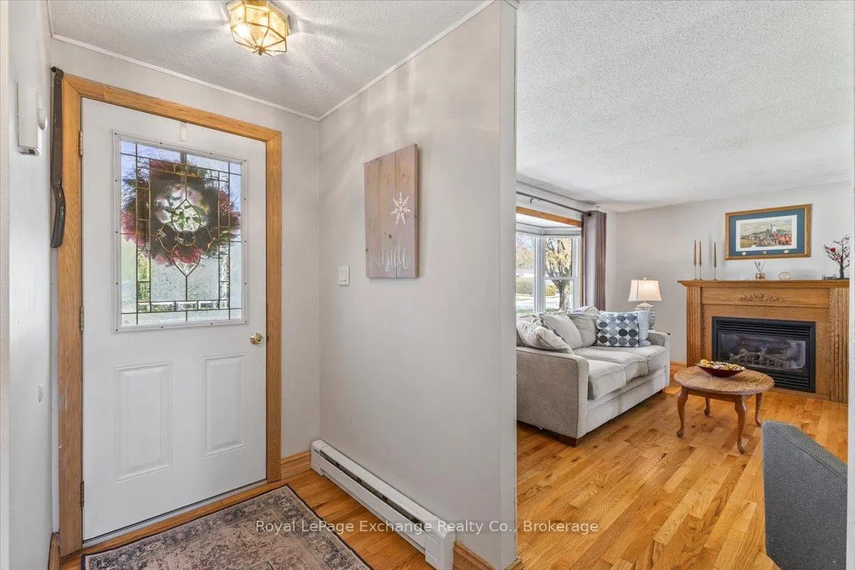 Photo 6 of 27 Inverlyn Crescent S, Kincardine — HOMEH