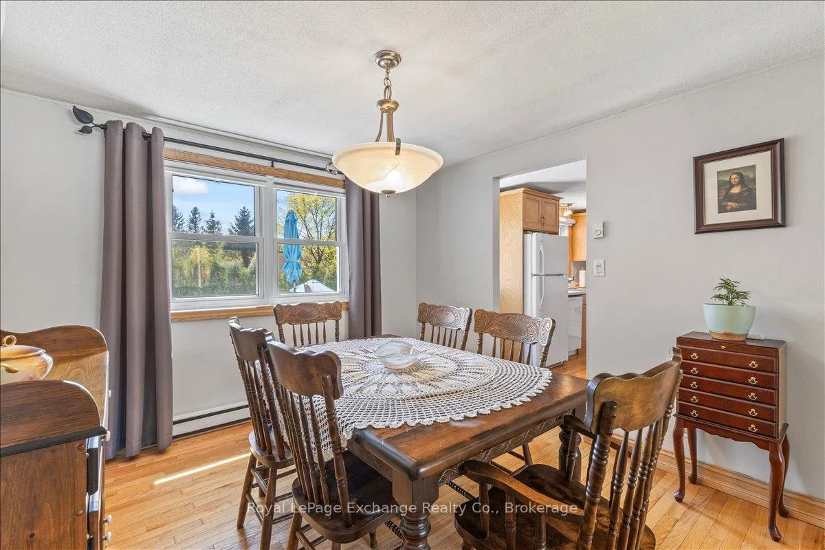 Photo 9 of 27 Inverlyn Crescent S, Kincardine — HOMEH