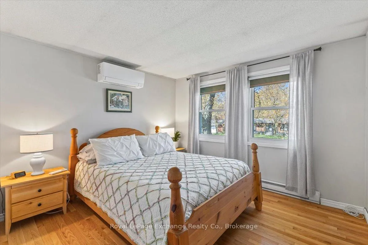 Photo 14 of 27 Inverlyn Crescent S, Kincardine — HOMEH