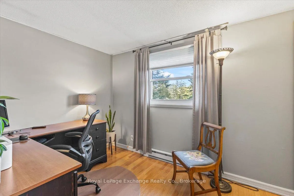 Photo 15 of 27 Inverlyn Crescent S, Kincardine — HOMEH