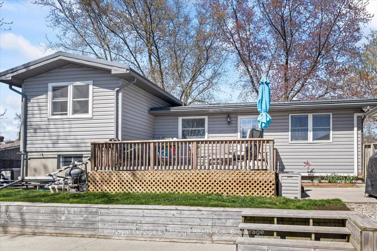Photo 21 of 27 Inverlyn Crescent S, Kincardine — HOMEH