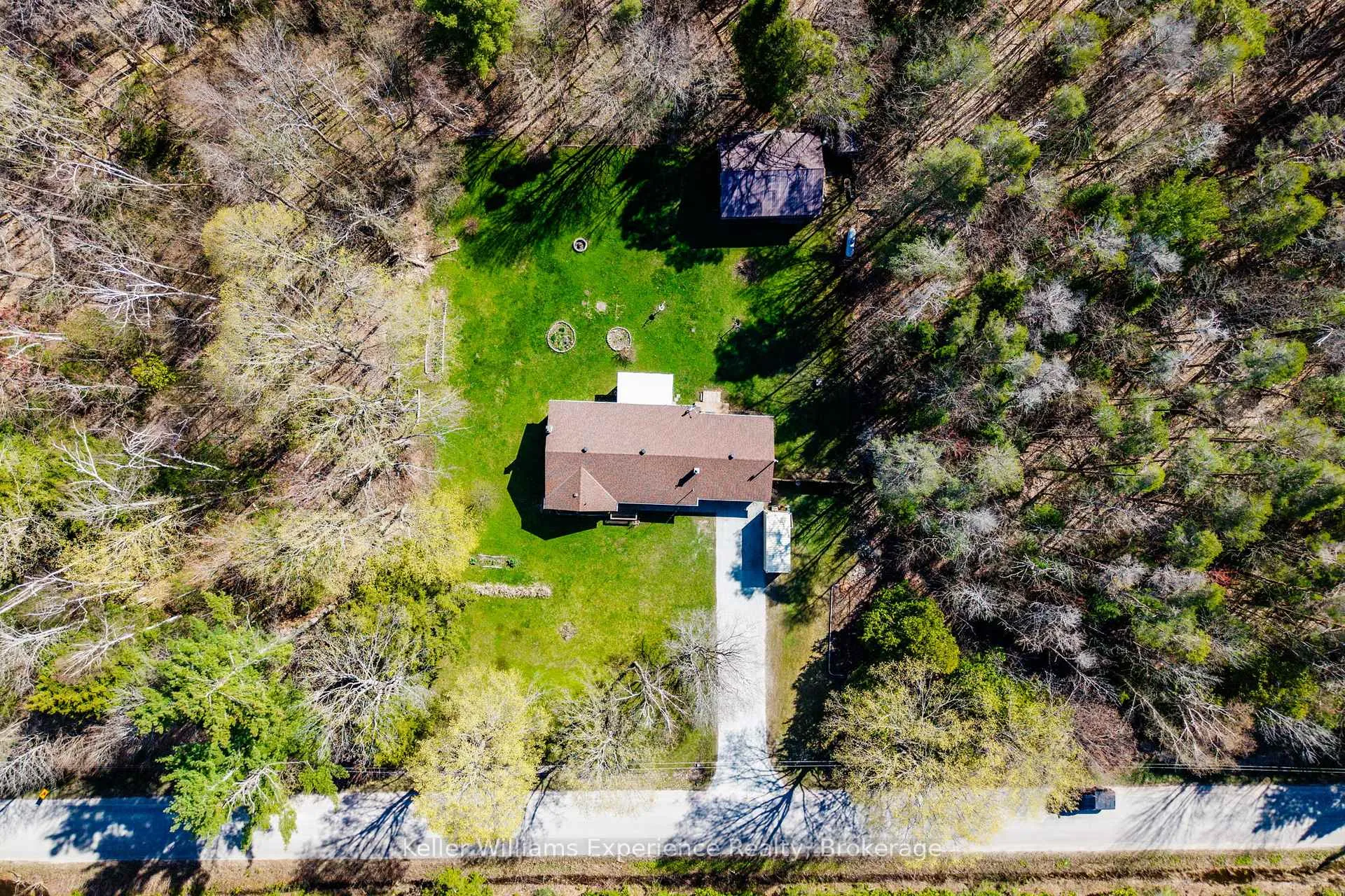 Photo 1 of 6543 Line 2 N, Oro-Medonte, Rural Oro-Medonte — HOMEH