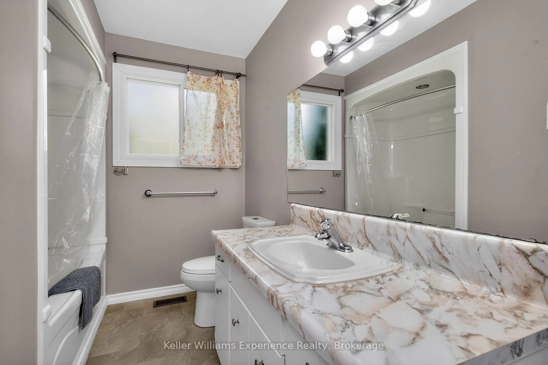 Photo 16 of 6543 Line 2 N, Oro-Medonte, Rural Oro-Medonte — HOMEH