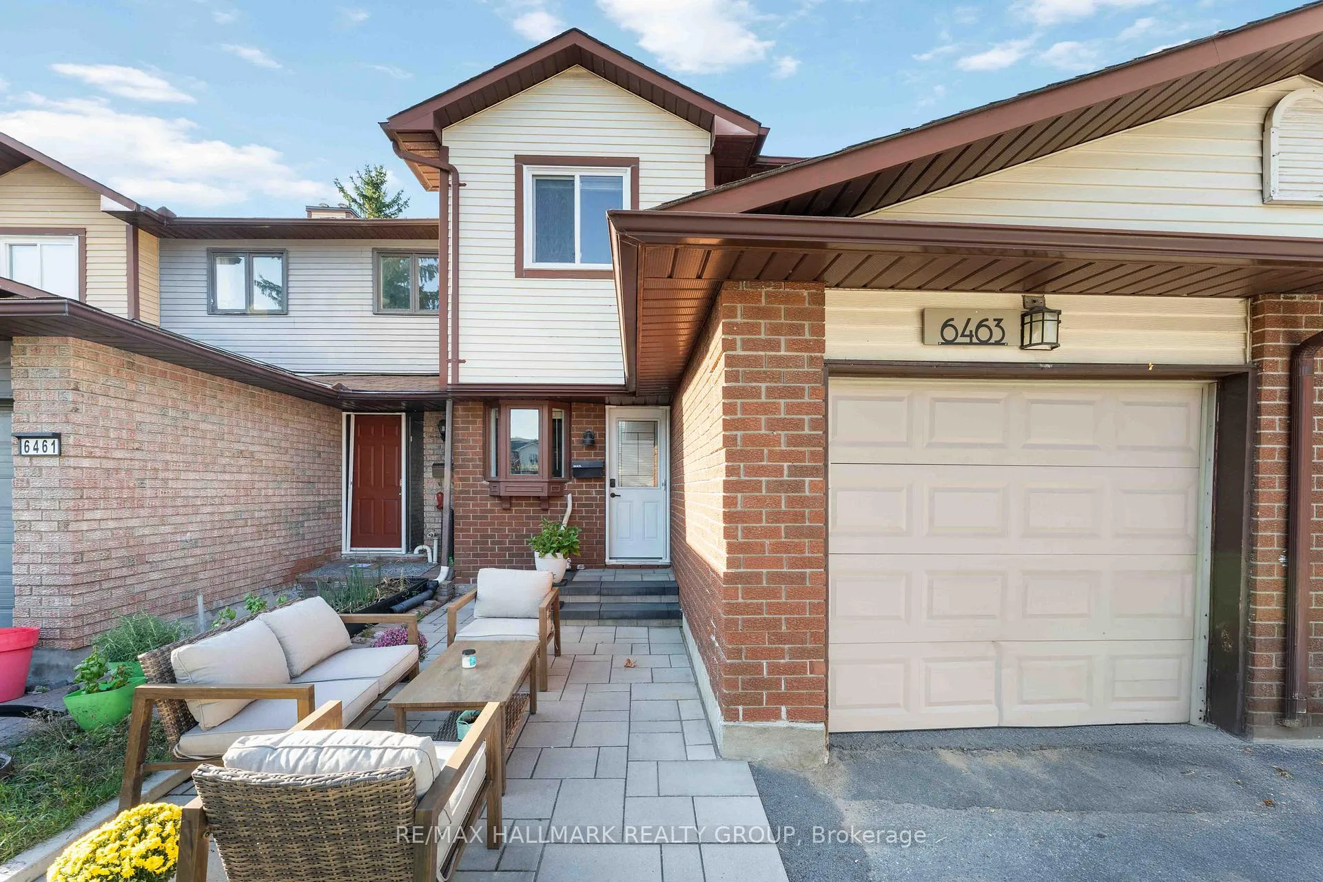 Photo 1 of Unit 32, 6463 Timothy Court, Ottawa, Convent Glen North — HOMEH