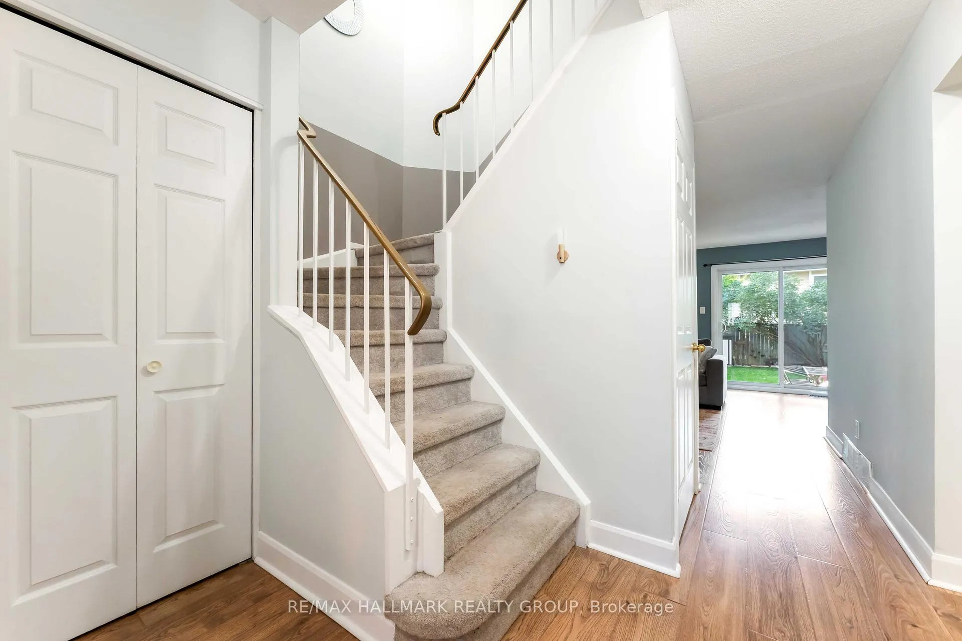 Photo 5 of Unit 32, 6463 Timothy Court, Ottawa, Convent Glen North — HOMEH