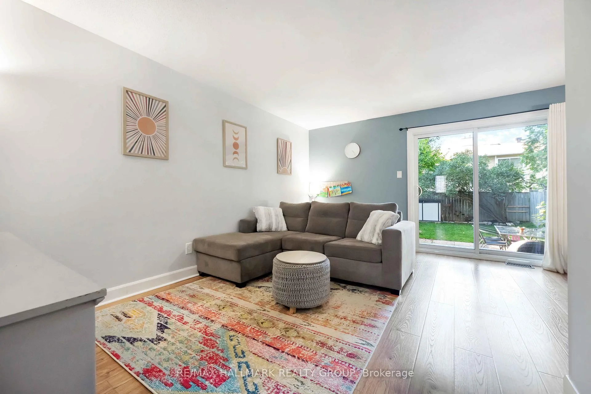 Photo 6 of Unit 32, 6463 Timothy Court, Ottawa, Convent Glen North — HOMEH