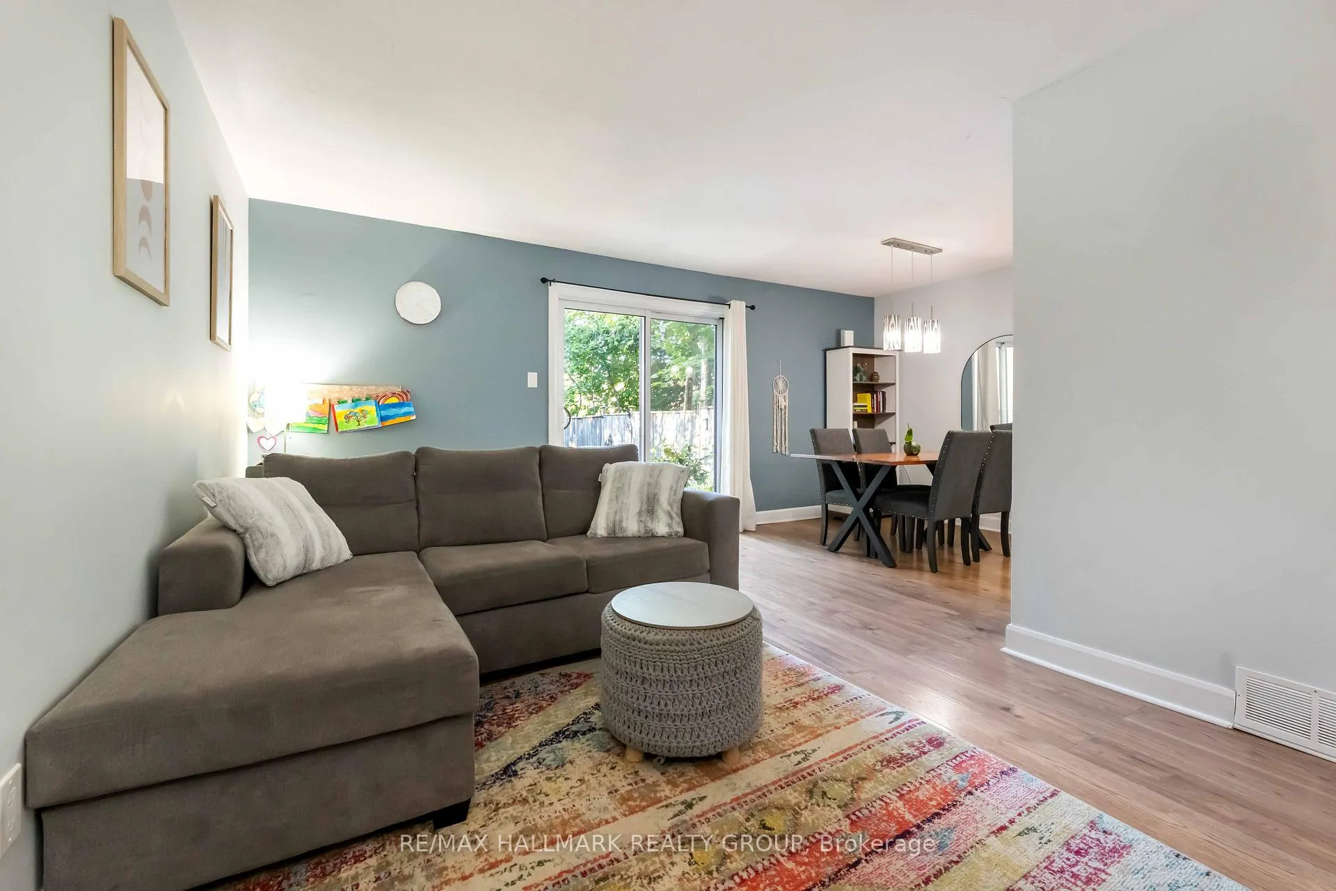Photo 7 of Unit 32, 6463 Timothy Court, Ottawa, Convent Glen North — HOMEH