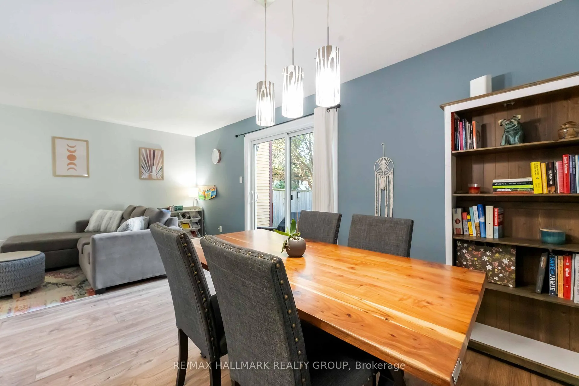 Photo 11 of Unit 32, 6463 Timothy Court, Ottawa, Convent Glen North — HOMEH