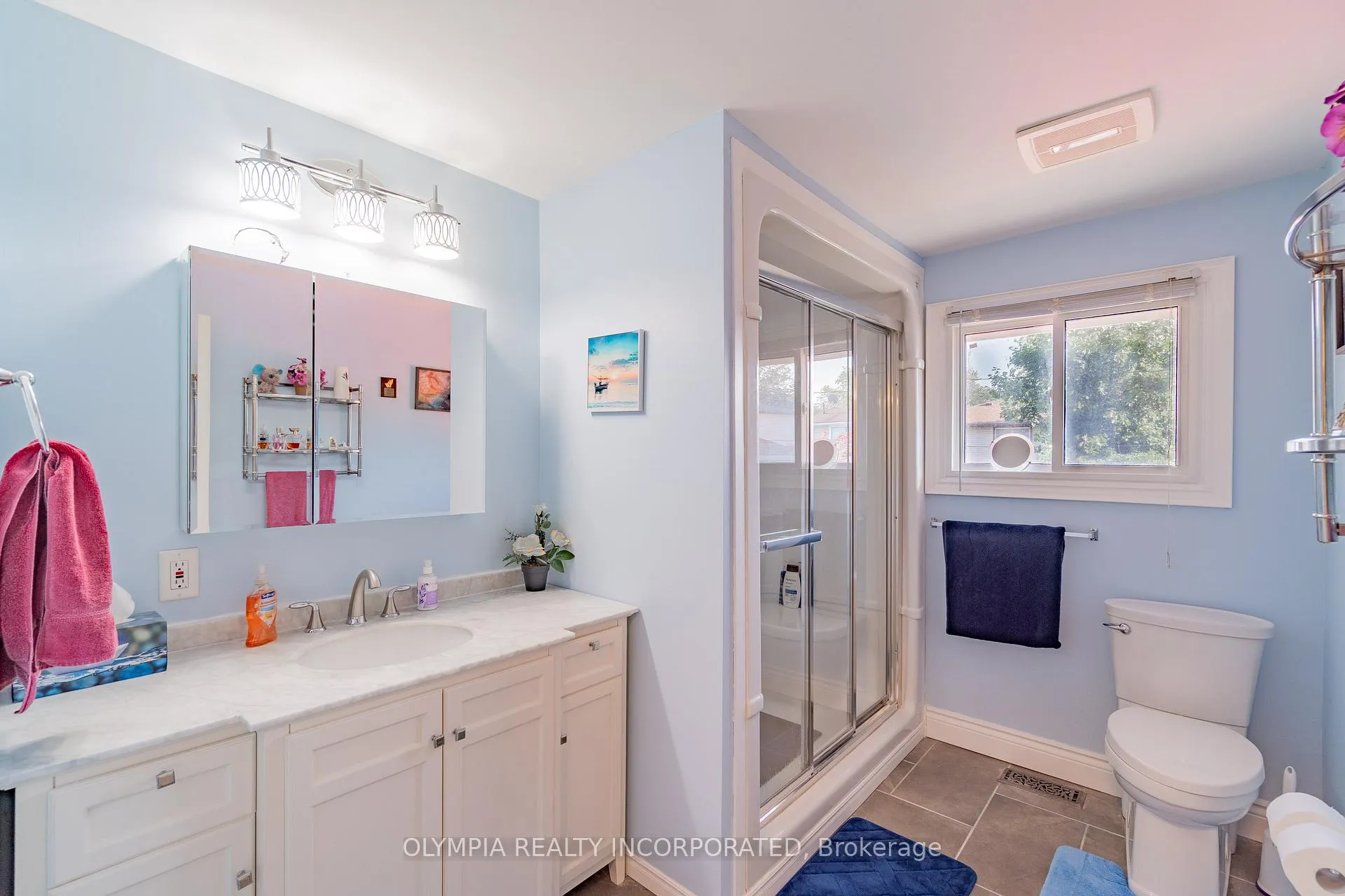 Photo 11 of 8133 Sarah Street, Niagara Falls, Chippawa — HOMEH