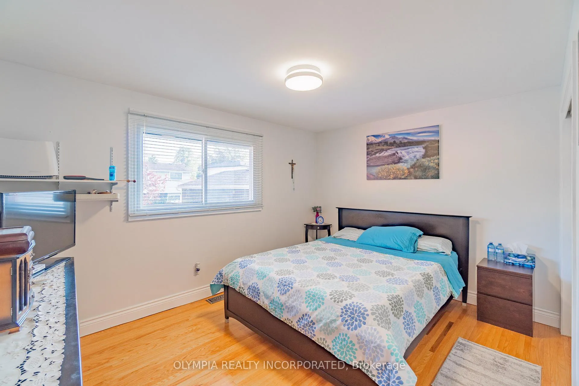 Photo 12 of 8133 Sarah Street, Niagara Falls, Chippawa — HOMEH