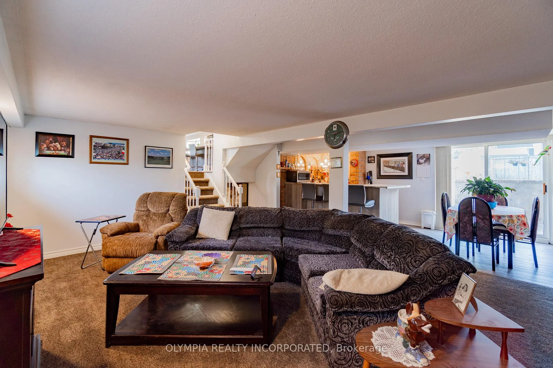 Photo 14 of 8133 Sarah Street, Niagara Falls, Chippawa — HOMEH