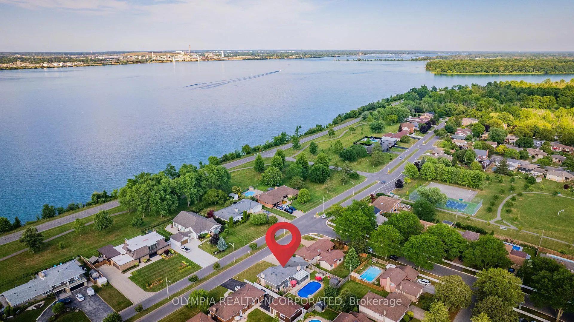 Photo 27 of 8133 Sarah Street, Niagara Falls, Chippawa — HOMEH