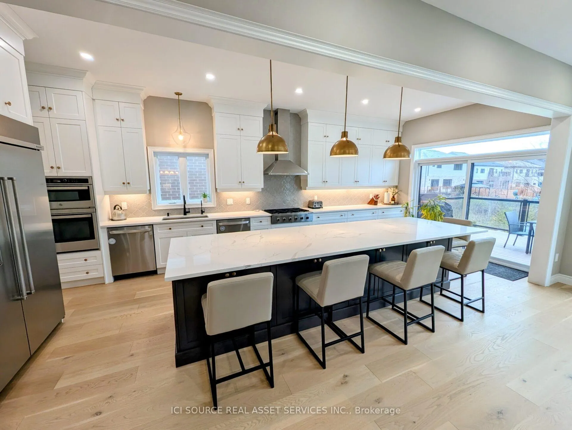 Photo 4 of 183 Ambrous Crescent, Guelph, Kortright East — HOMEH