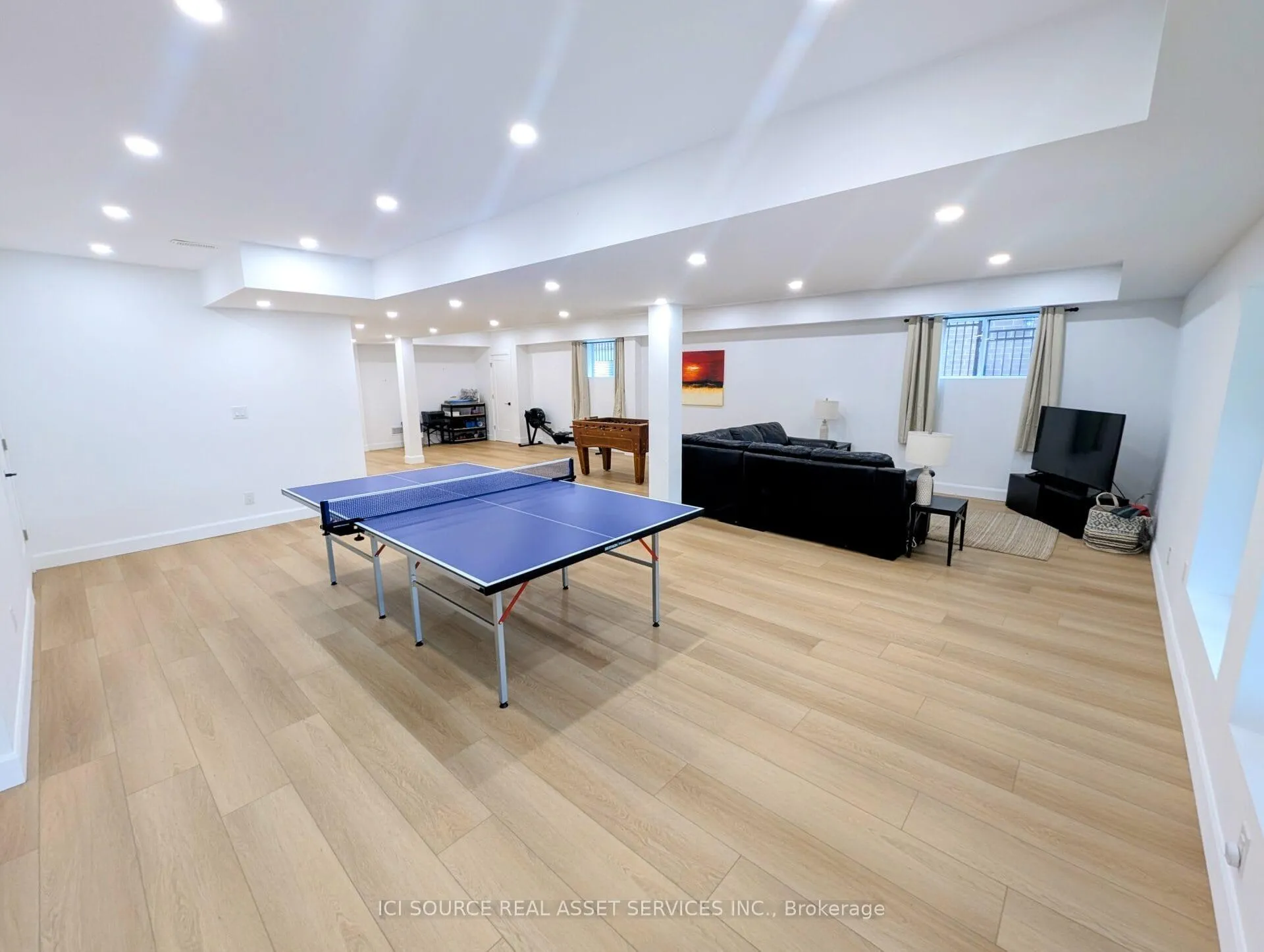 Photo 26 of 183 Ambrous Crescent, Guelph, Kortright East — HOMEH