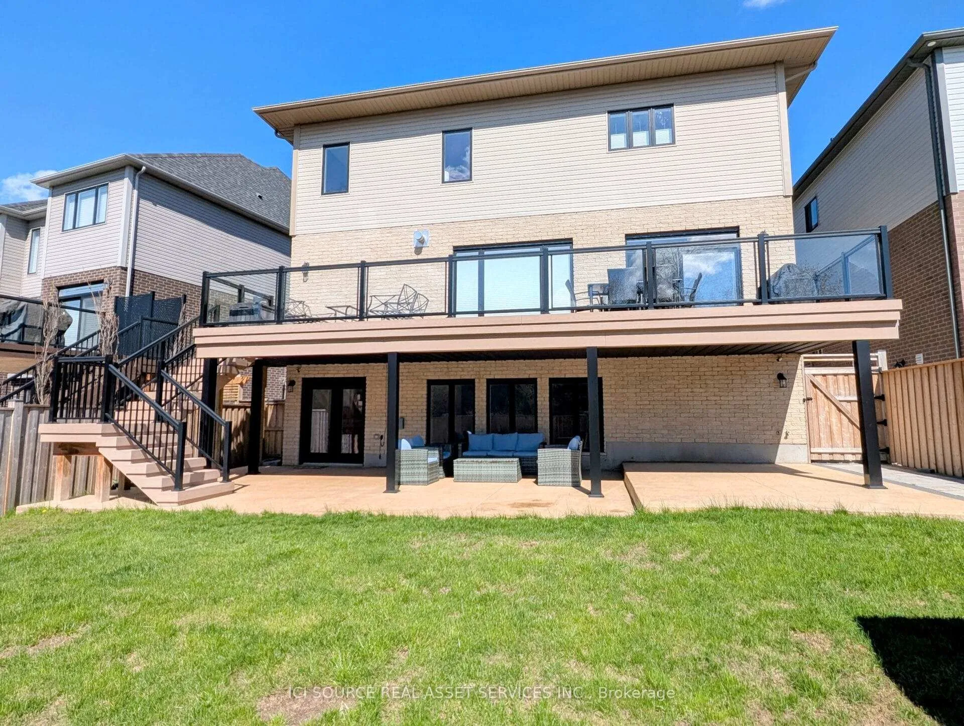 Photo 30 of 183 Ambrous Crescent, Guelph, Kortright East — HOMEH