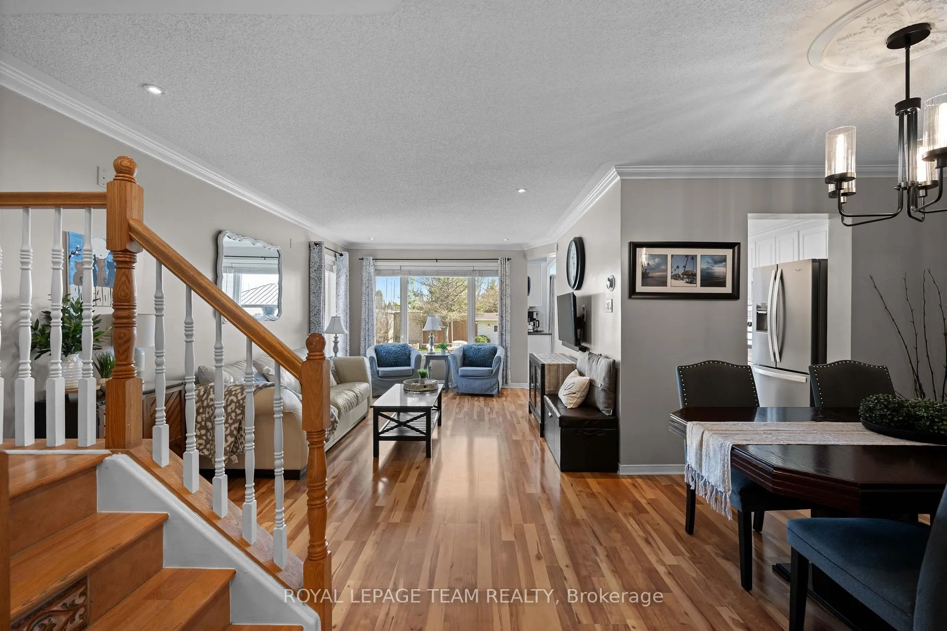 Photo 6 of 646 Casabella Drive, Ottawa, Avalon East — HOMEH
