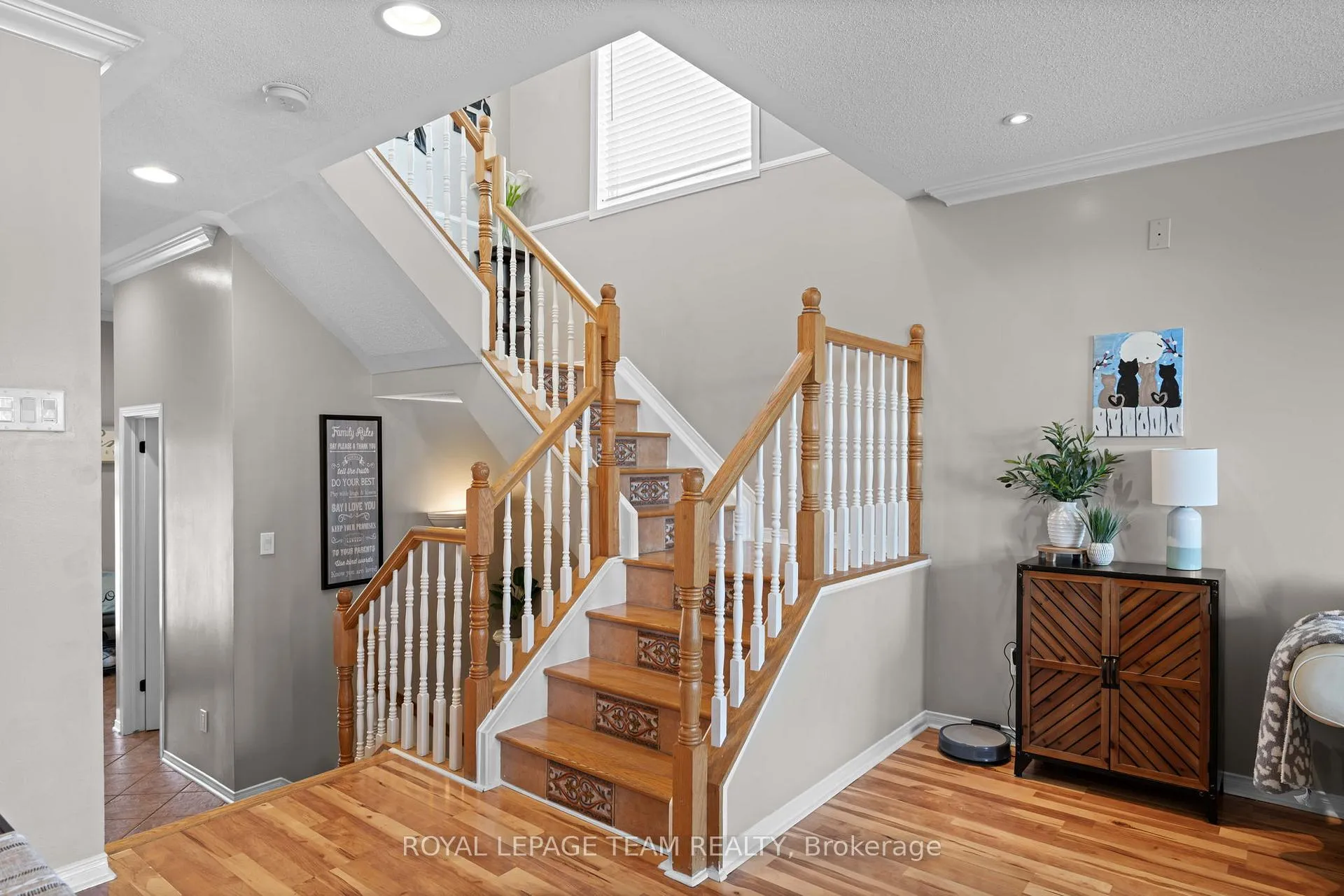 Photo 20 of 646 Casabella Drive, Ottawa, Avalon East — HOMEH