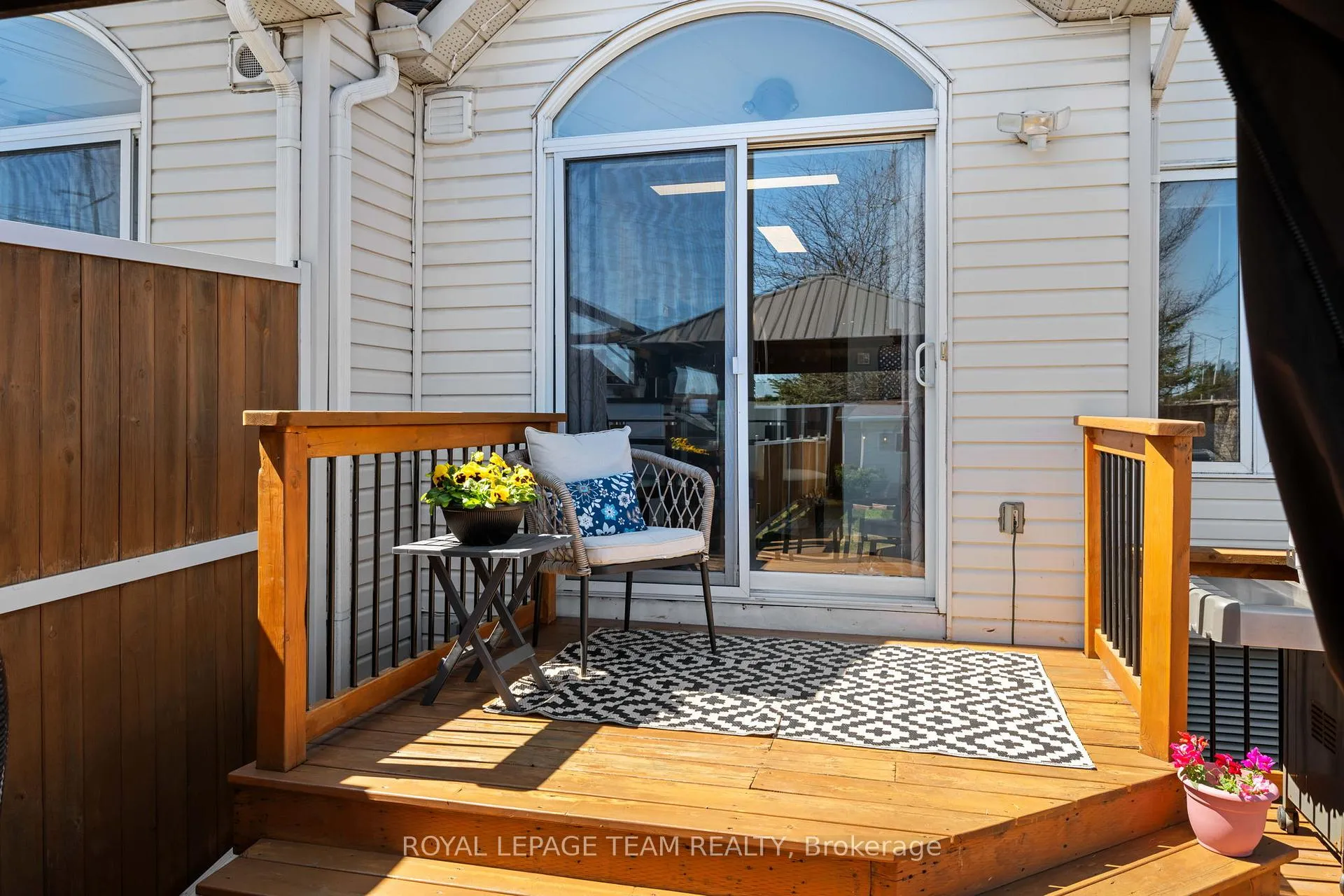 Photo 38 of 646 Casabella Drive, Ottawa, Avalon East — HOMEH