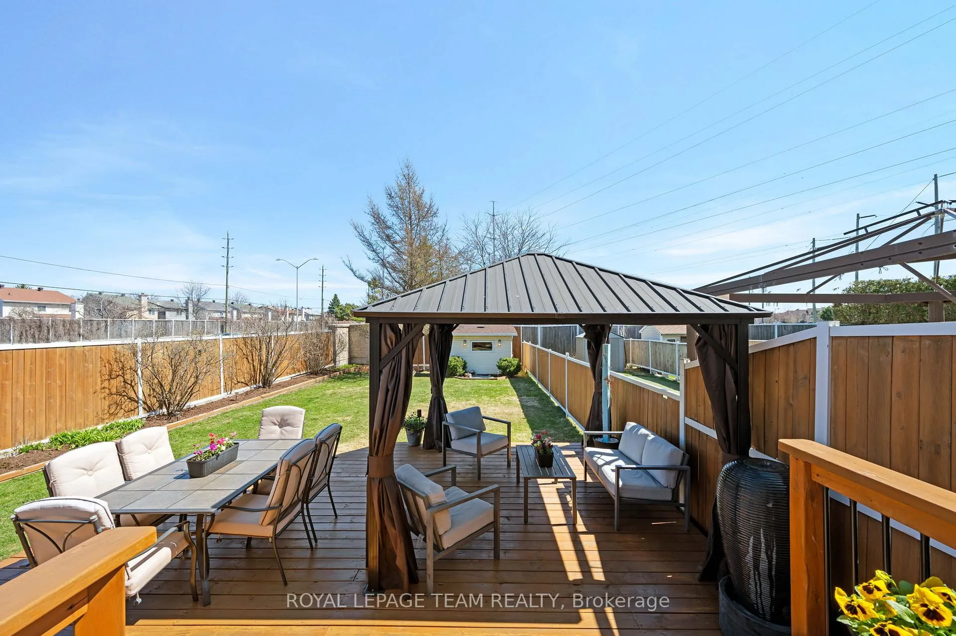 Photo 40 of 646 Casabella Drive, Ottawa, Avalon East — HOMEH
