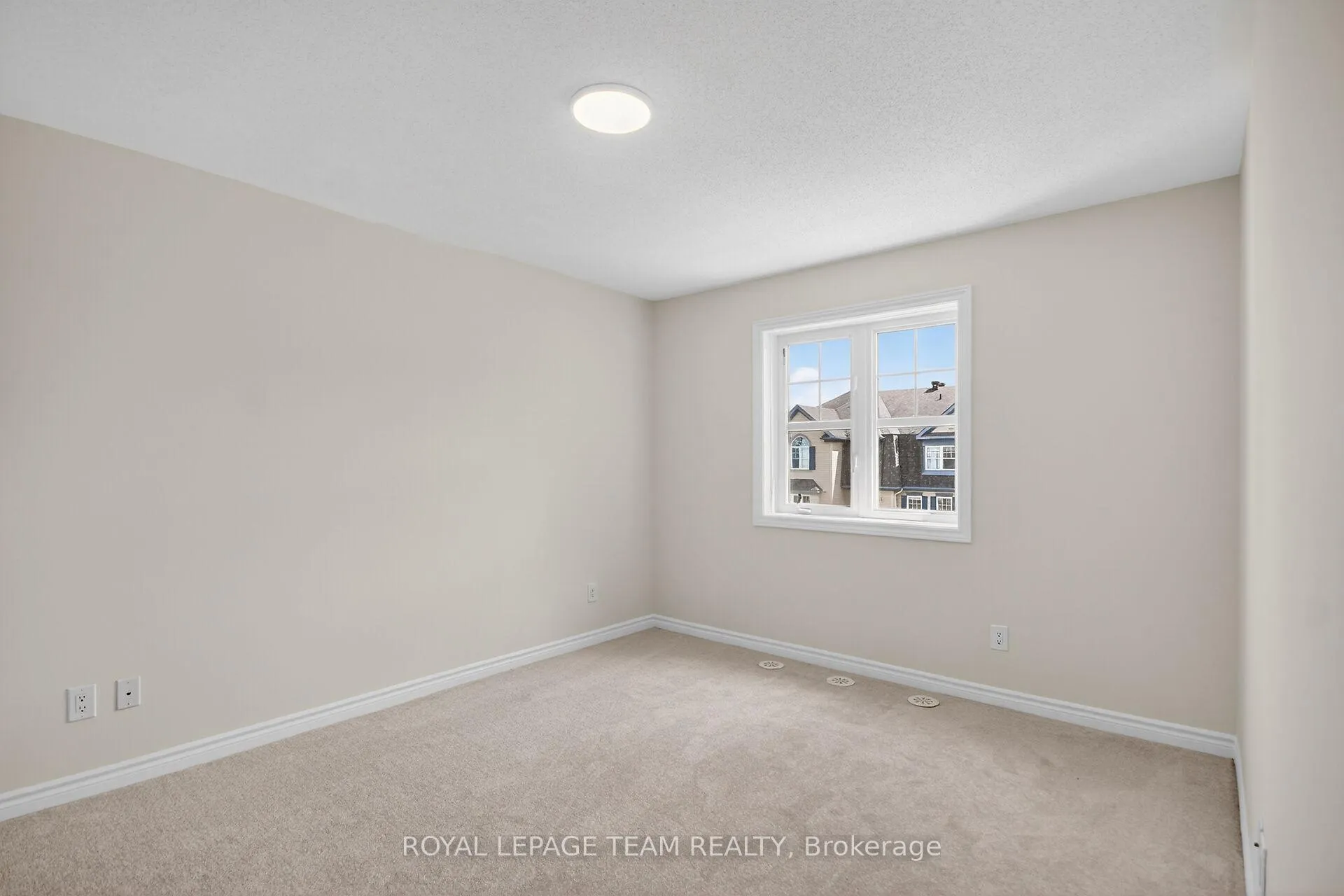 Photo 30 of 342 Sweet Grass Circle, Ottawa, Barrhaven - Half Moon Bay — HOMEH