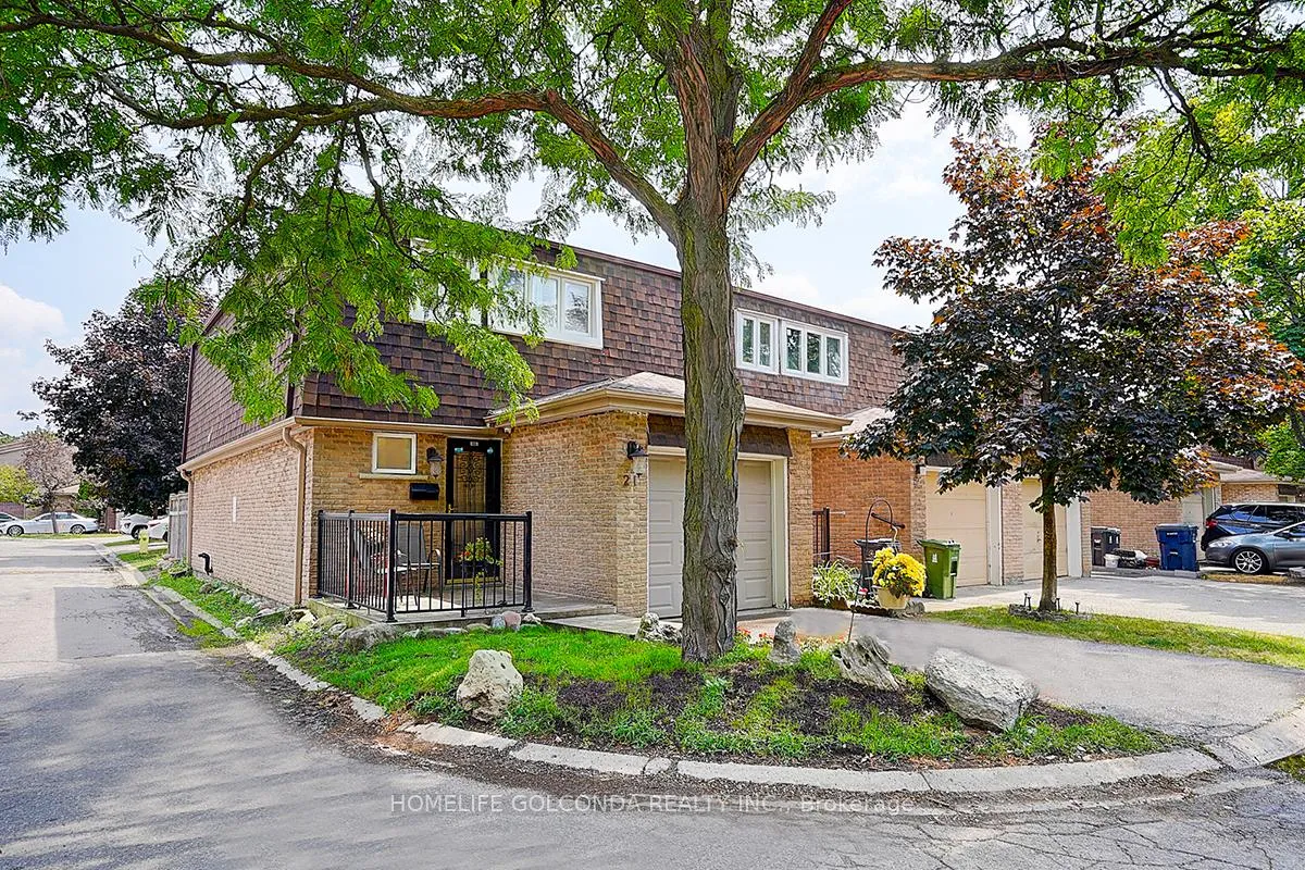 Photo 3 of Unit 21, 1000 Bridletowne Circle, Scarborough, L'Amoreaux — HOMEH