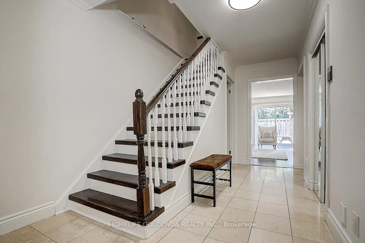 Photo 7 of Unit 21, 1000 Bridletowne Circle, Scarborough, L'Amoreaux — HOMEH