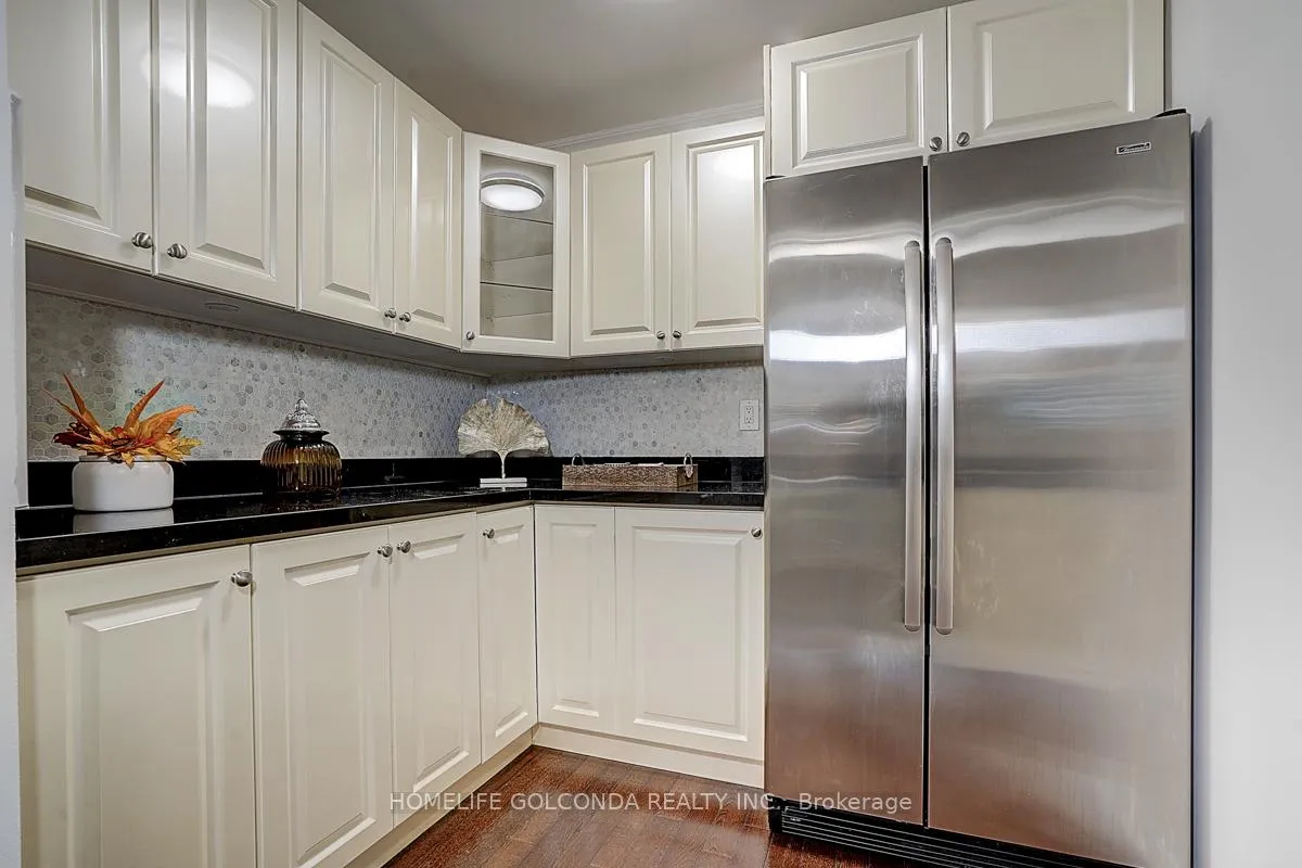 Photo 11 of Unit 21, 1000 Bridletowne Circle, Scarborough, L'Amoreaux — HOMEH