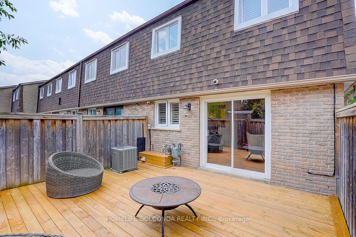 Photo 32 of Unit 21, 1000 Bridletowne Circle, Scarborough, L'Amoreaux — HOMEH