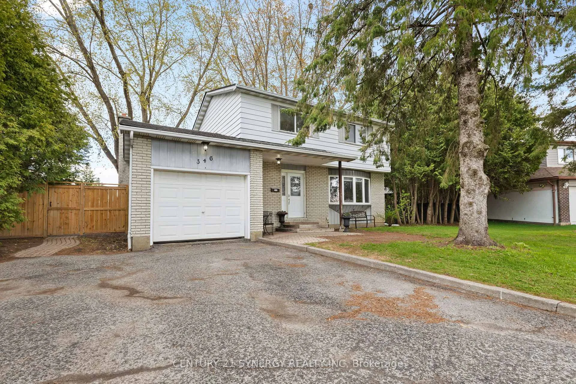 Photo 1 of 346 Nagel Avenue, Ottawa, Bilberry Creek/Queenswood Heights — HOMEH